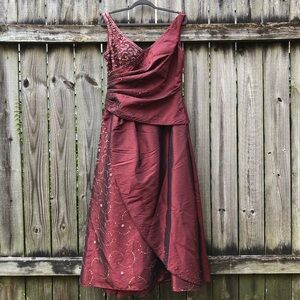 Alyce Designs Formal Gown Size 12 Burgundy Beaded Sequins Sleeveless Gathered